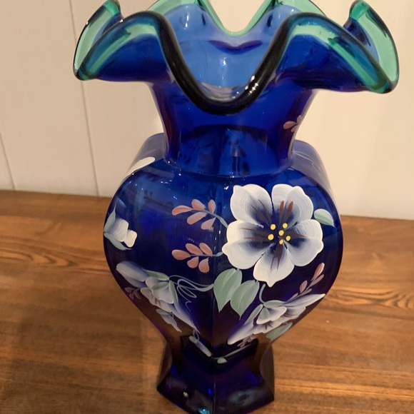 Fenton Other - Beautiful Cobalt Blue Fenton Vase.